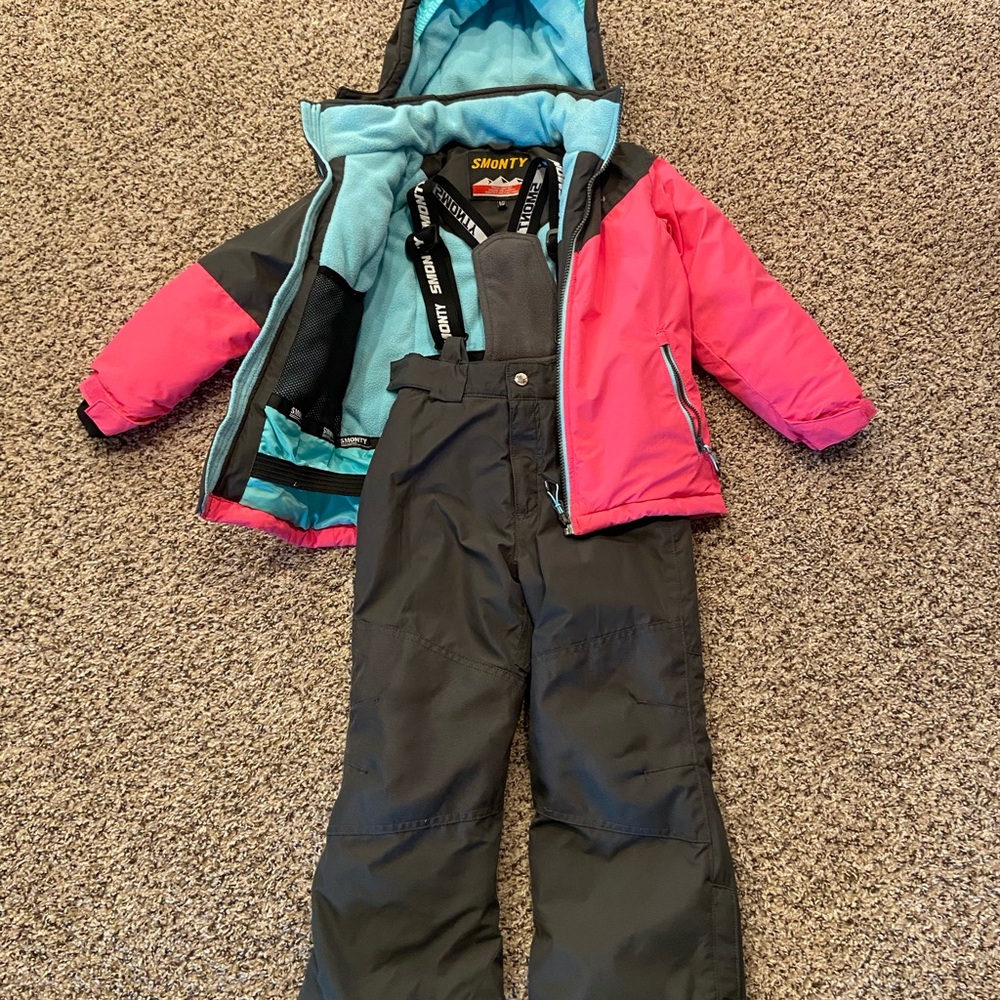 Size 6-7 Kids Smonty snow jacket and bib- Matching Set - Pink and dark grey